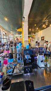 Palarnia kawy Szczecin – prezentacja mieszanki 70/30 na stoisku