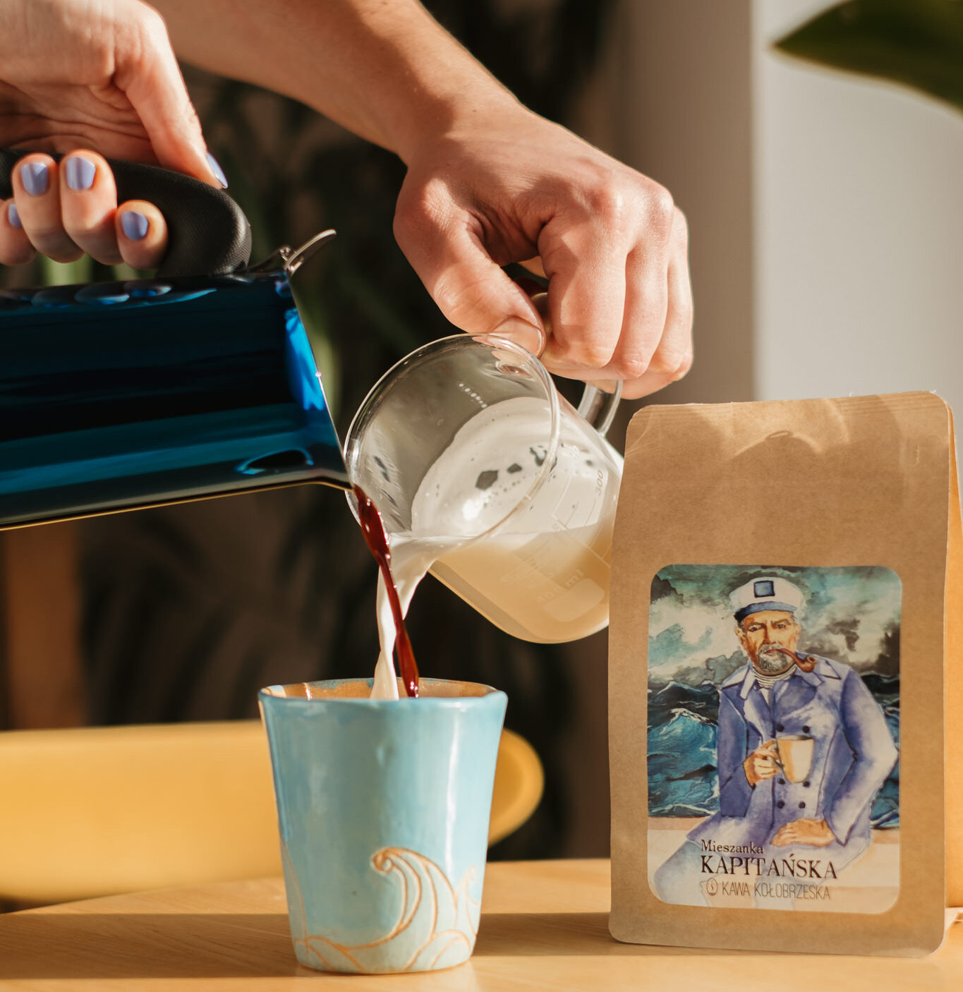 Gorycz jako element balansu

Poznaj mieszanki kawowe, takie jak Mieszanka Kapitańska, które oferują idealne zbalansowanie smaków.