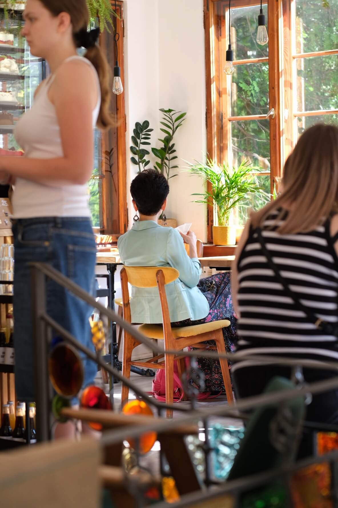 Jak otworzyć kawiarnię krok po kroku - Projekt wnętrza i wyposażenie