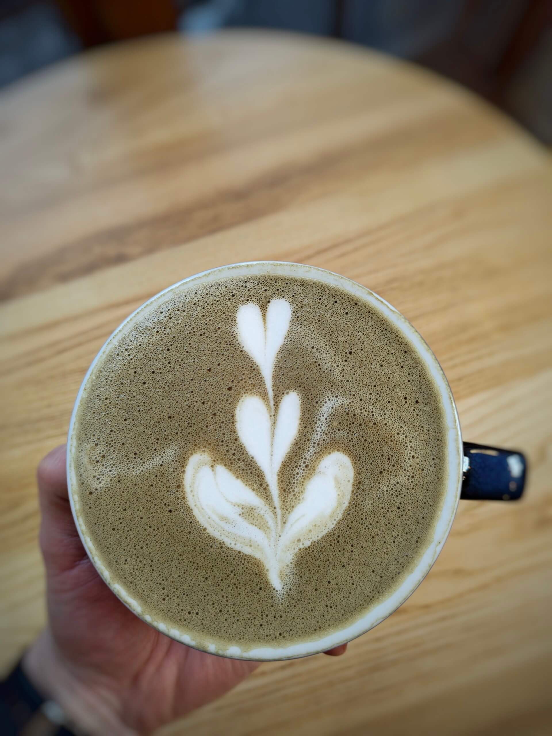 latte art na hojichy