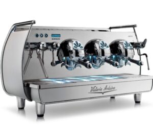 adonis style easycream trq gr bassi2 e1688757888717 Victoria Arduino Adonis Style 3 gr - Ekspres do kawy