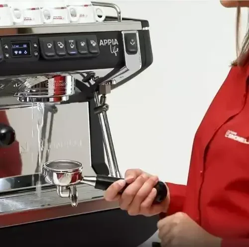 Nuova Simonelli Appia Life XT 2gr VOL black z easy cream