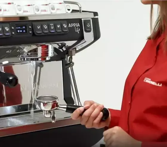 Nuova Simonelli Appia Life XT 2gr VOL black z easy cream