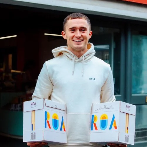 ROA to świetny zamiennik mleka krowiego, które smakuje, nadaje się do smoothie, kawy, herbaty, lodów i gotowania.