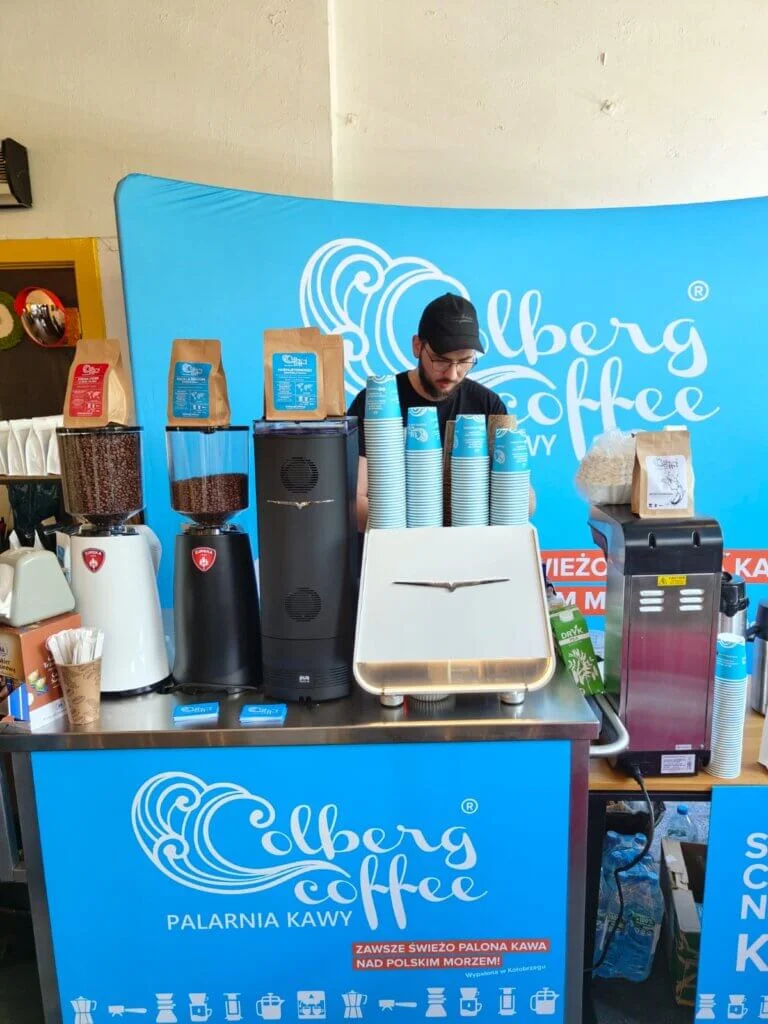 ainteresowanie gości stoiskiem Colbergcoffee – palarnia kawy Szczecin