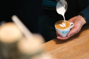 jest serce latte art