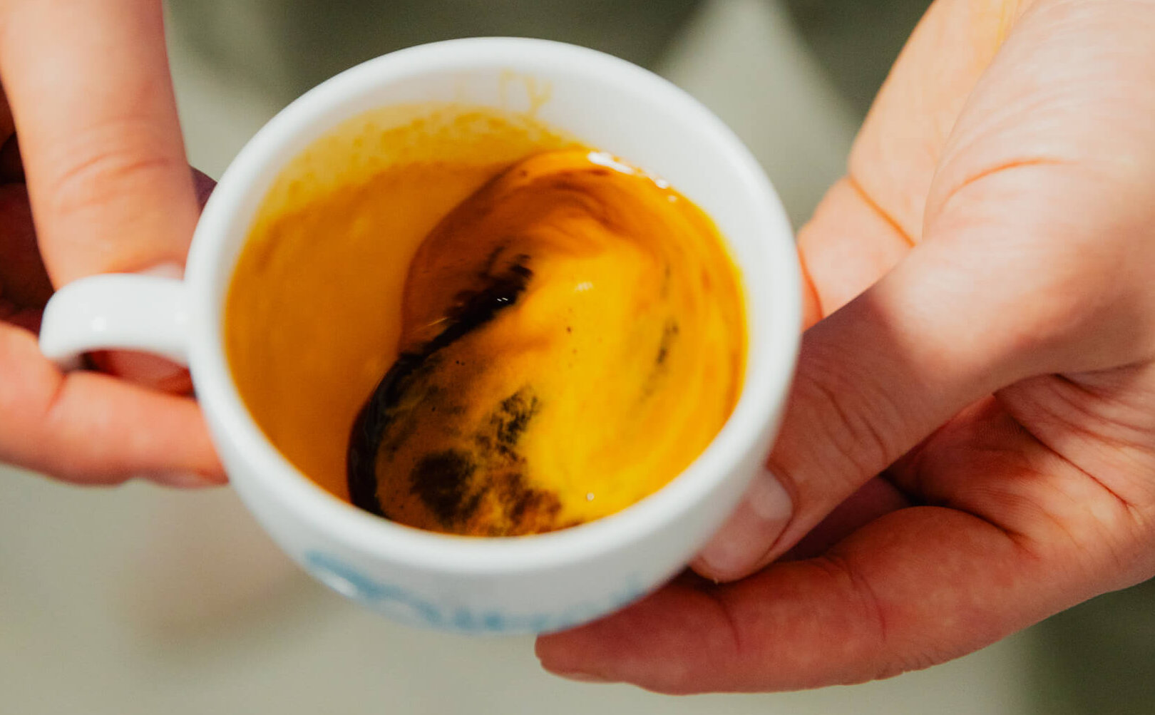 colberg coffee sesja grudzien 2025 61 e1787264201973 Zestaw kaw o niskiej kwasowości 4 × 250 g – kawa ziarnista do ekspresu | Colbergcoffee
